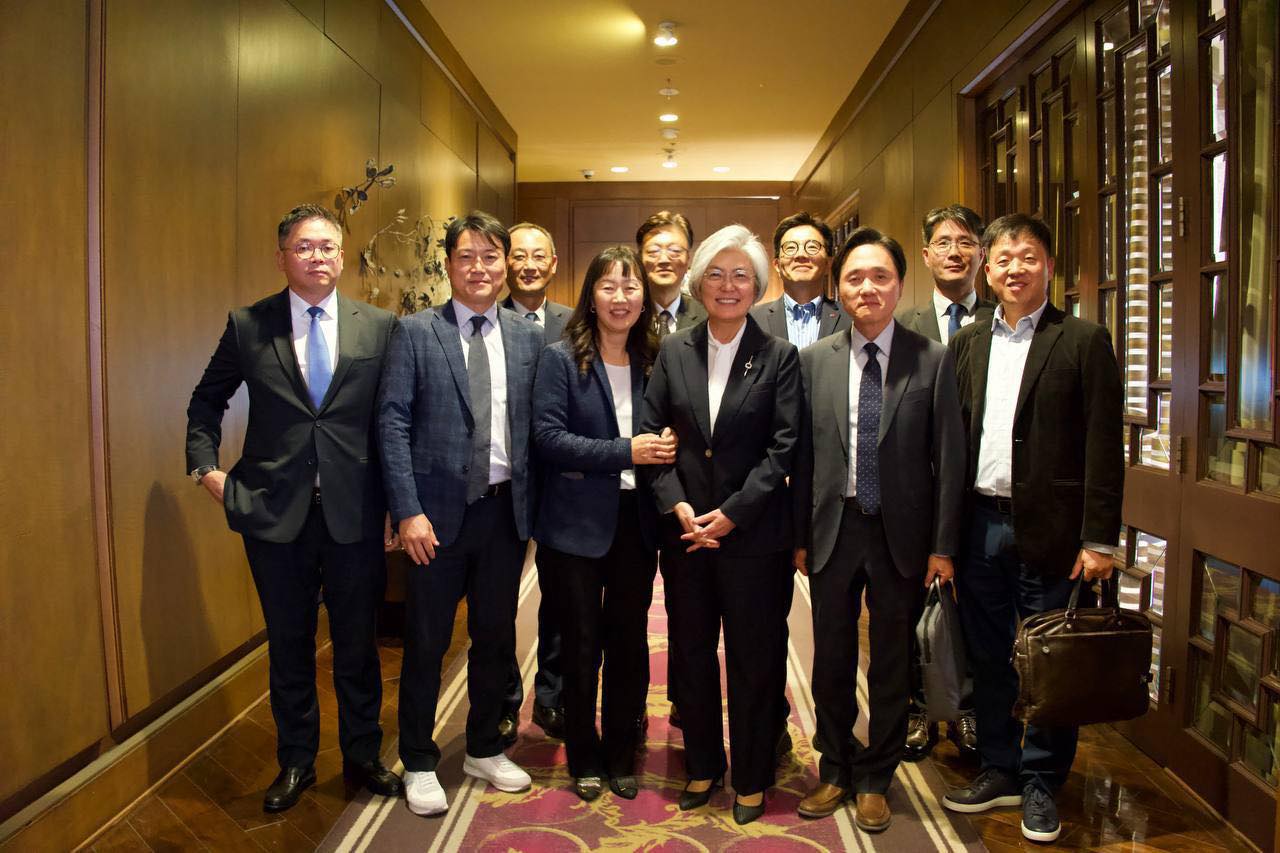 Ambassador Kang Met with Korean companies in Georgia (12.1)